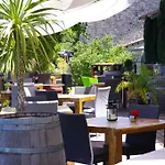 Logis Domaine Du Chatelard Hotell