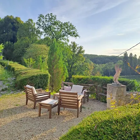 Logis Domaine Du Chatelard