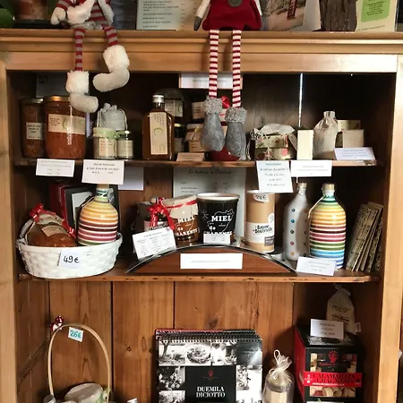 Logis Domaine Du Chatelard