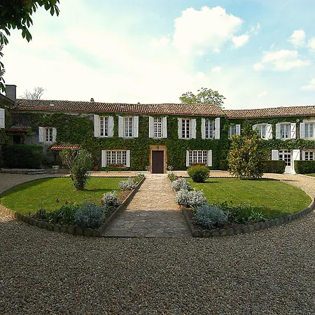 Hotel Logis Domaine Du Chatelard