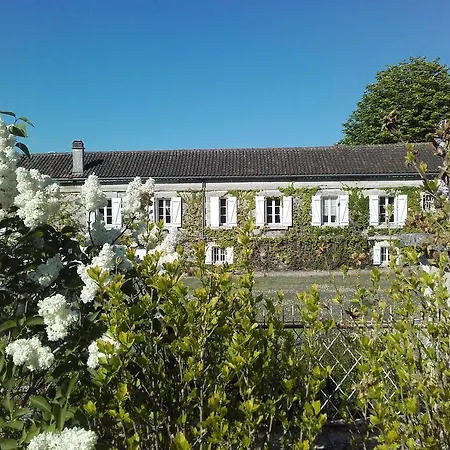 Logis Domaine Du Chatelard