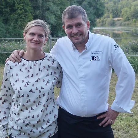 Hotel Logis Domaine Du Chatelard