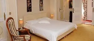 Logis Domaine Du Chatelard Hotell Dirac