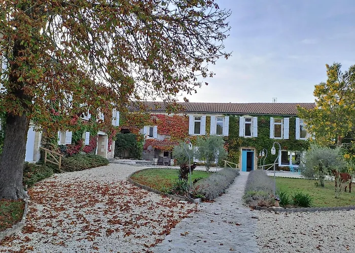 Logis Domaine Du Chatelard Szálloda