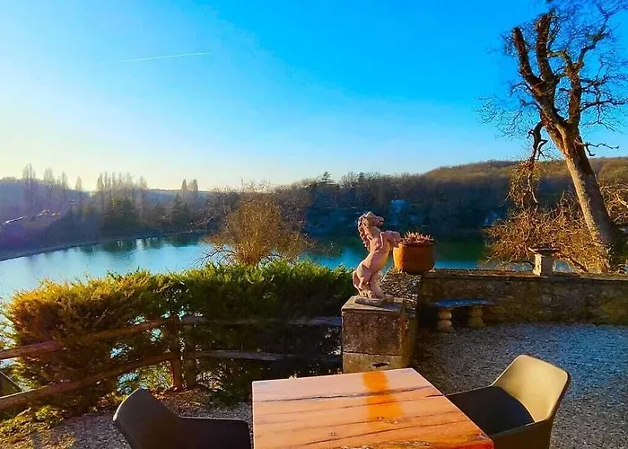 Logis Domaine Du Chatelard 4* Dirac