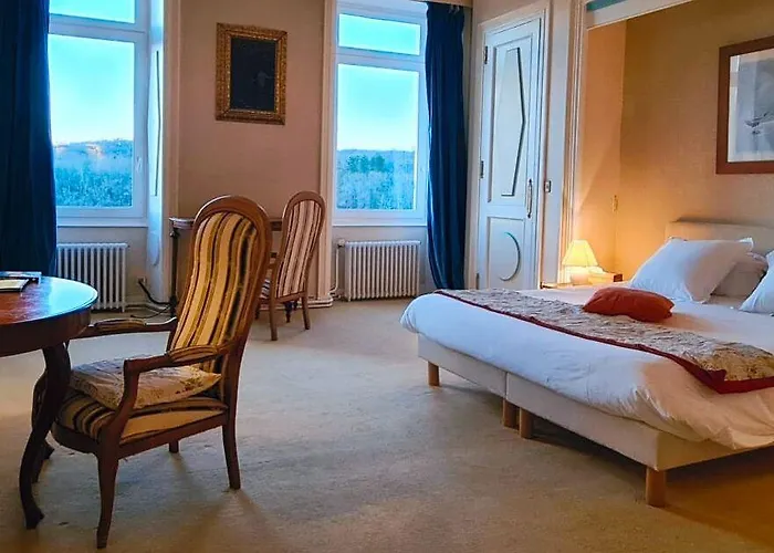 Szálloda Logis Domaine Du Chatelard 4*