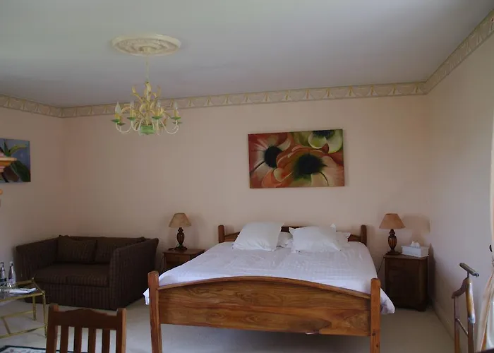 Logis Domaine Du Chatelard Szálloda 4*