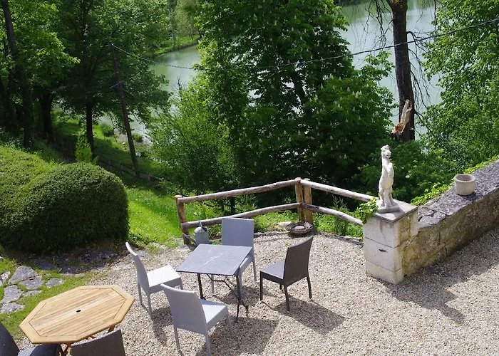 Logis Domaine Du Chatelard 4* Dirac